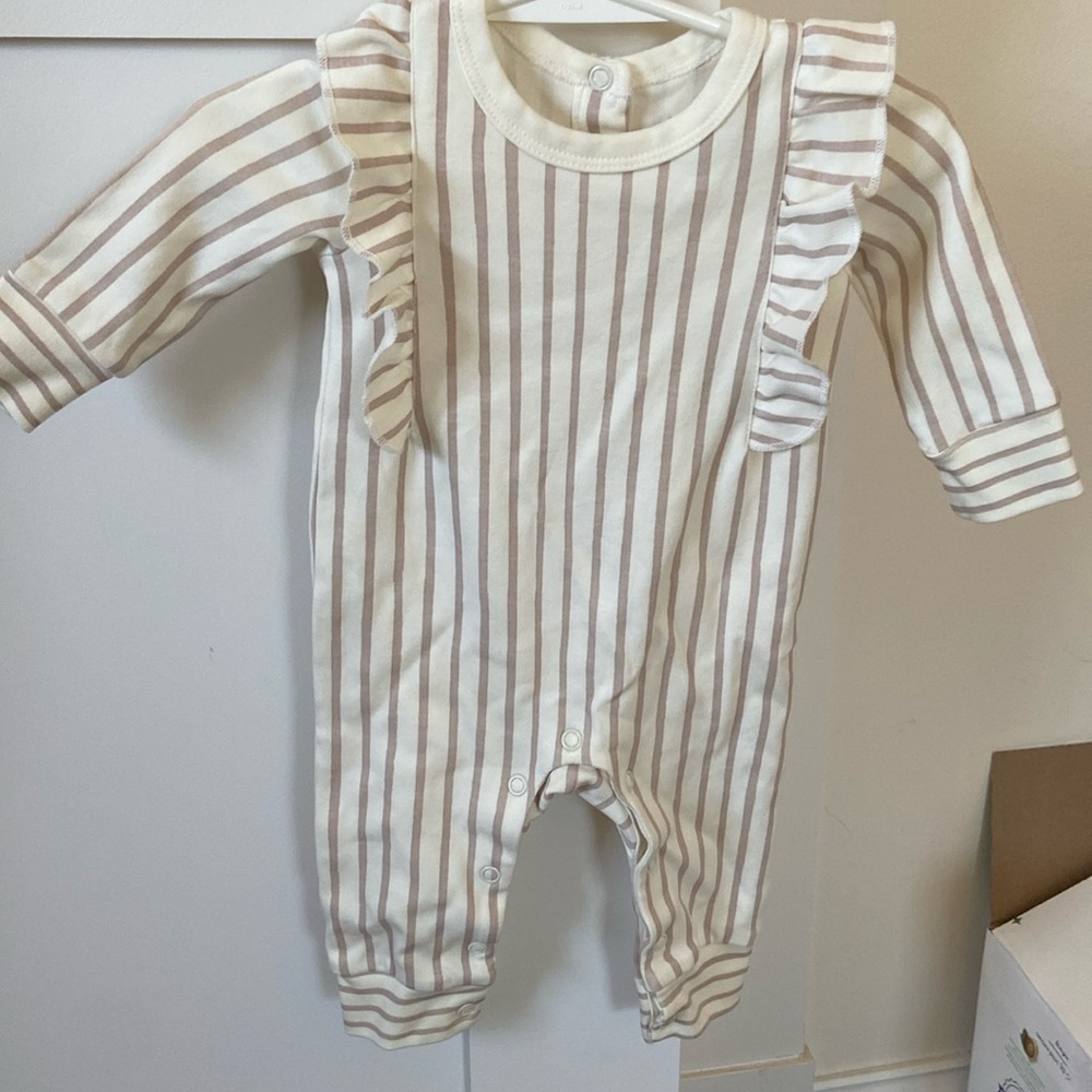 Pehr cotton striped jumpsuit 0-3 mos. Excellent condition!
